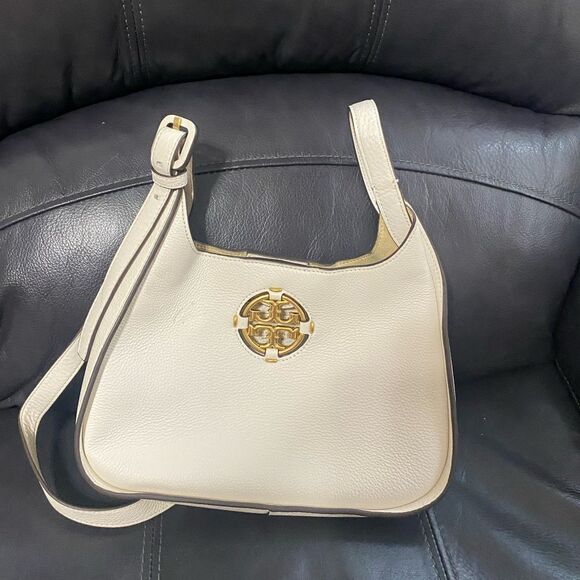 Tory Burch Miller Pebbled Leather white Hobo Shoulder Bag - Picture 2 of 9